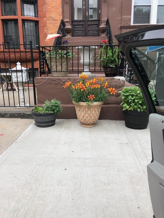 Brooklyn Brownstone Apartment New York Exterior photo